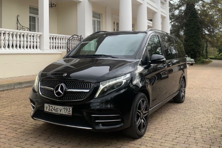 Черный Mercedes V-class аренда с водителем